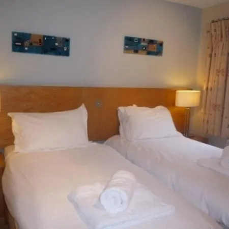 Bridge 17, Within Walking Distance Of Town Centre, Strictly No Pets Tatil Evi *